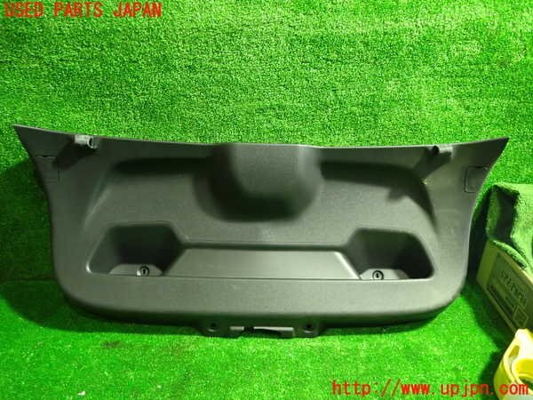 1UPJ-24201578]プジョー?208(P21HN05)バックドア內(nèi)張り 中古