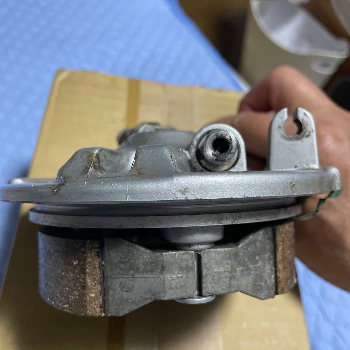  Honda Super Cub AA01-17000. передний тормоз panel. тормоз барабан C50 Honda измерительный прибор 