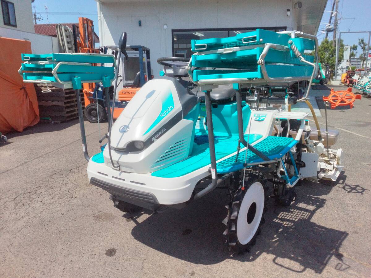 特別セール 宮城 クボタ 田植機 EP67 F 235時間 直播機 側(cè)條施肥機 除草剤 點播 條播 スライドレール 店頭販売 農(nóng)機具市場 巖沼