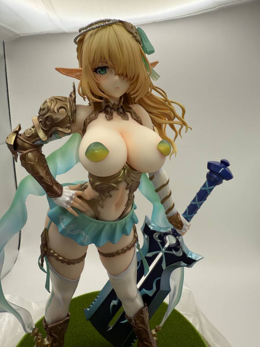 ヴェルテクス?オリジナルズ エルフ村 第8村人セシルアンテナショップ限定版　タペストリー付き