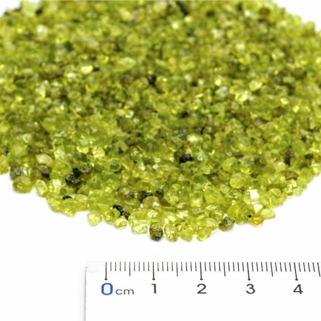 アメリカ産 AAA ペリドット 浄化用 さざれ石 100g 天然石 チップ 風水 さざれ ポイント タンブル ナゲット 原石 レジン オルゴナイト 素材_画像2
