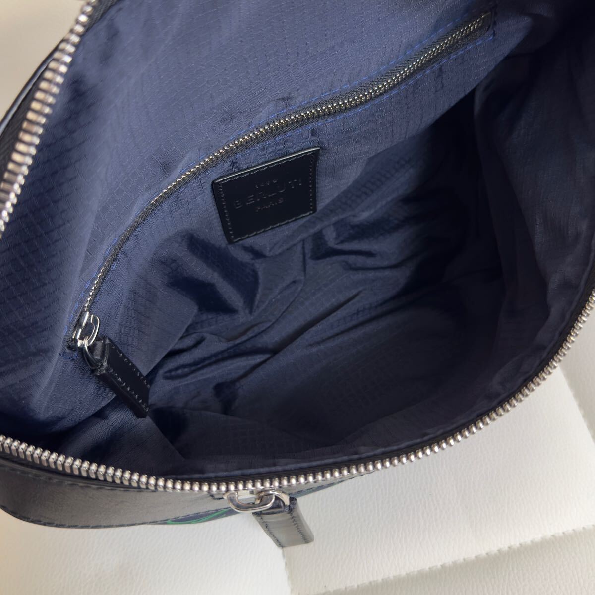 item_image_10