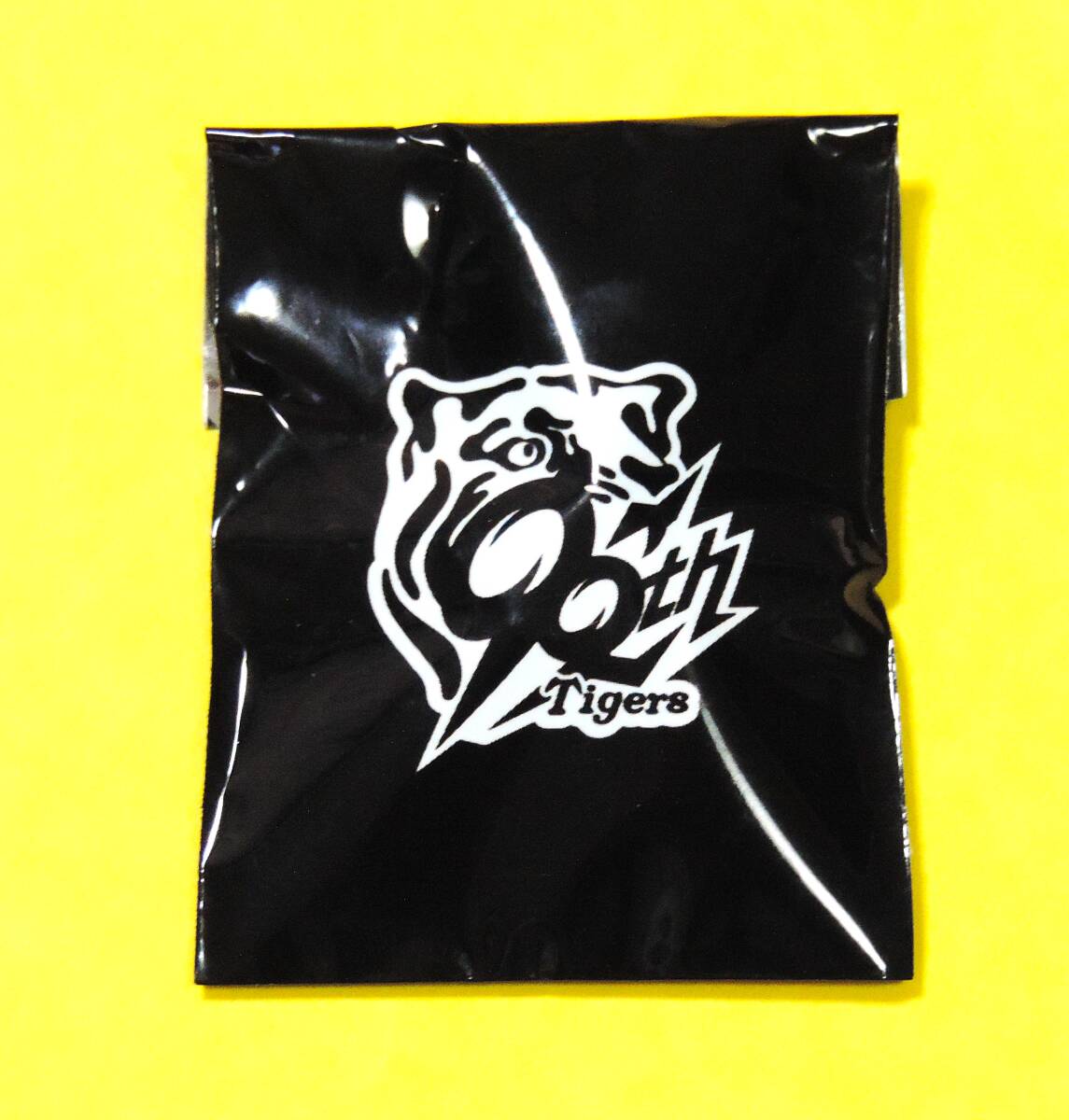 ★ 非売品 ○ 未使用 ★ 2025年 坂神タイガース ファンクラブ応援デー 來場(chǎng)時(shí)プレゼント シークレットピンズ ピンバッジ【 ?8 佐藤輝明 】