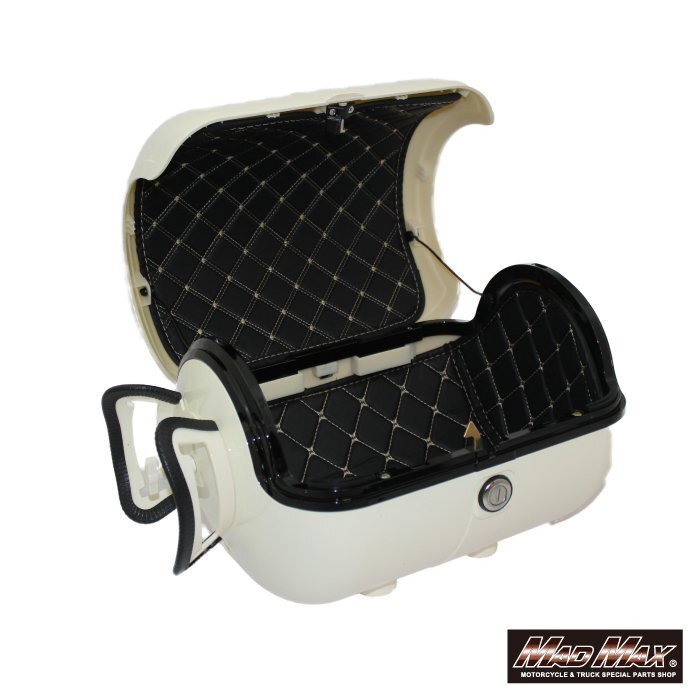 バイク用品 リアボックス ボムちゃん 33L トップケース(ホワイト/ピンク)/防水 原付 半キャップ ジェットヘルメット【送料800円】