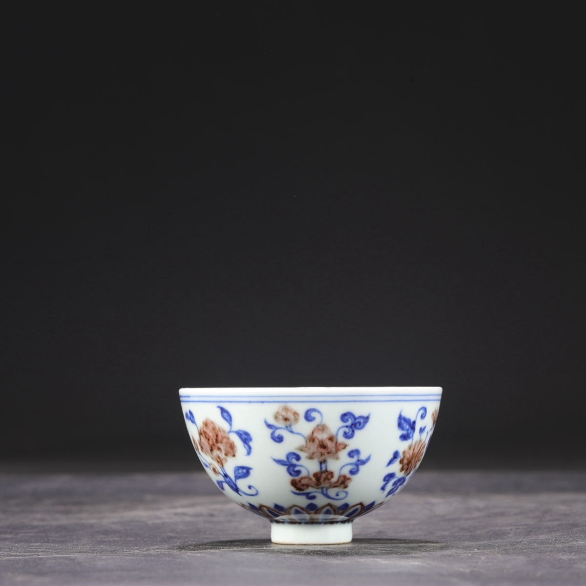 蔵出【明時代 陶瓷器 青花釉裏紅花卉 鶏心杯 宣徳年製