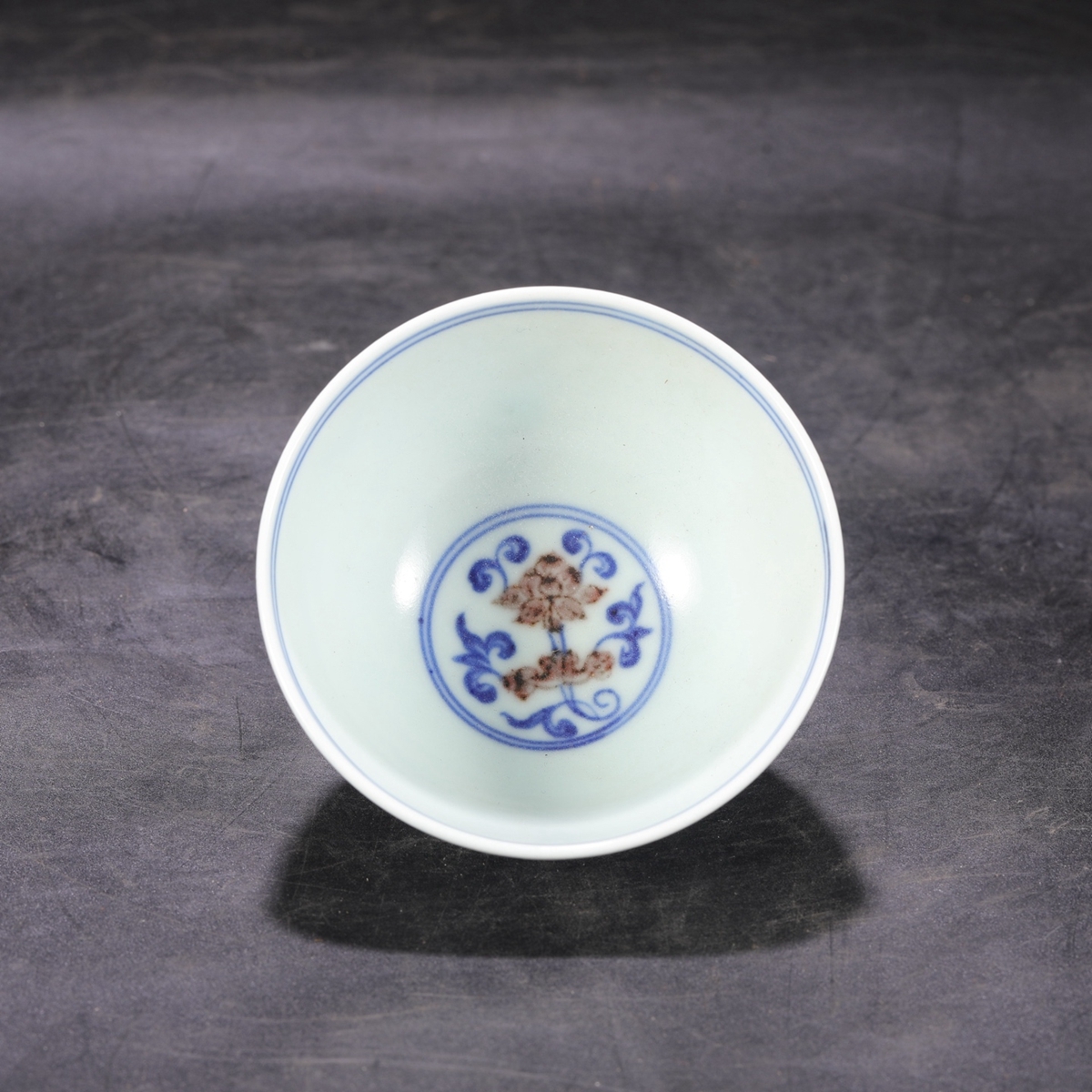 明時代 宣徳民窯 青花馬上杯 染付  時代物 青花染付杯子 明時代 宣徳民窯 青花馬上杯 染付 時代物