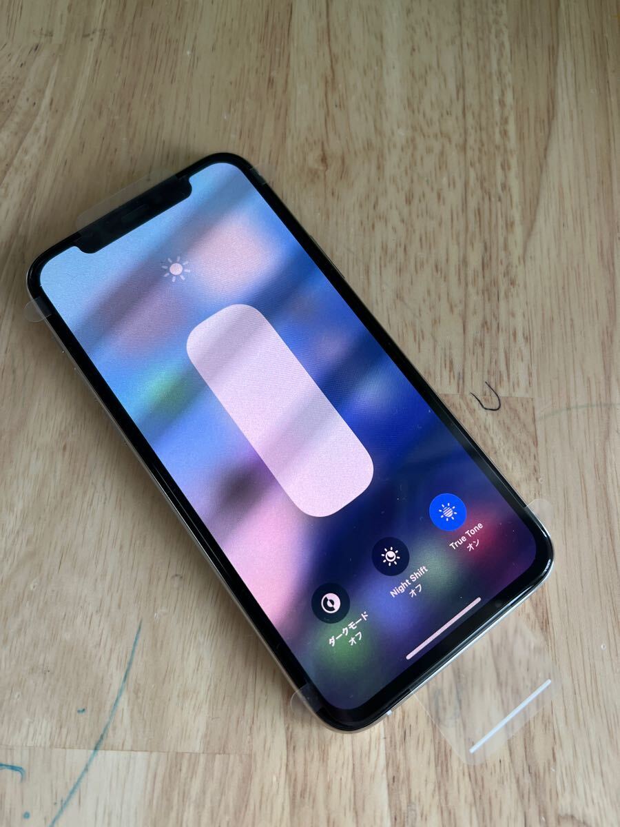 新品未使用 SIMフリー iPhone 11 Pro 256GB シルバー バッテリー100%