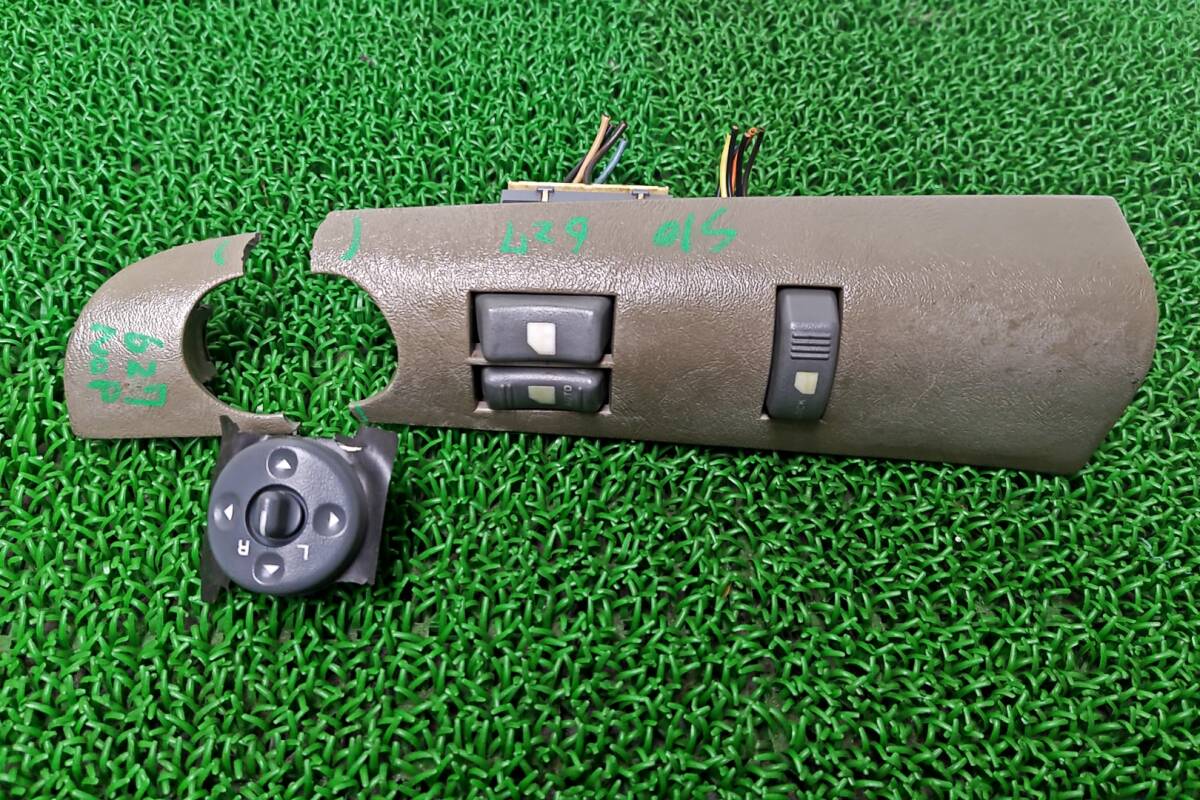 ★ 627 シボレー S10 ブレイザー ドアミラースイッチ 電動格納 パワーウインドウスイッチ パワーウィンドウスイッチ カバー破損あり_画像1