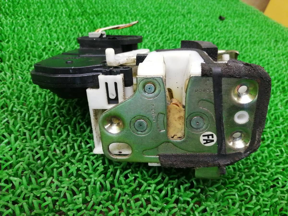 送料600円　ライフ JB5 JB7 JB6　リア右 ドアロックアクチュエーター 動作確認OK ドアロックソレノイド リヤ右 後ろ右_画像5