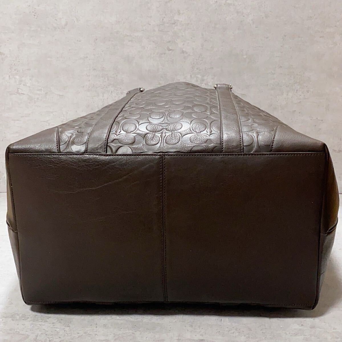 未使用 COACHシグネチャーA4 2wayトートバッグCF339肩掛け男女兼用 未使用級○大容量○COACH コーチ シグネチャー トートバッグ