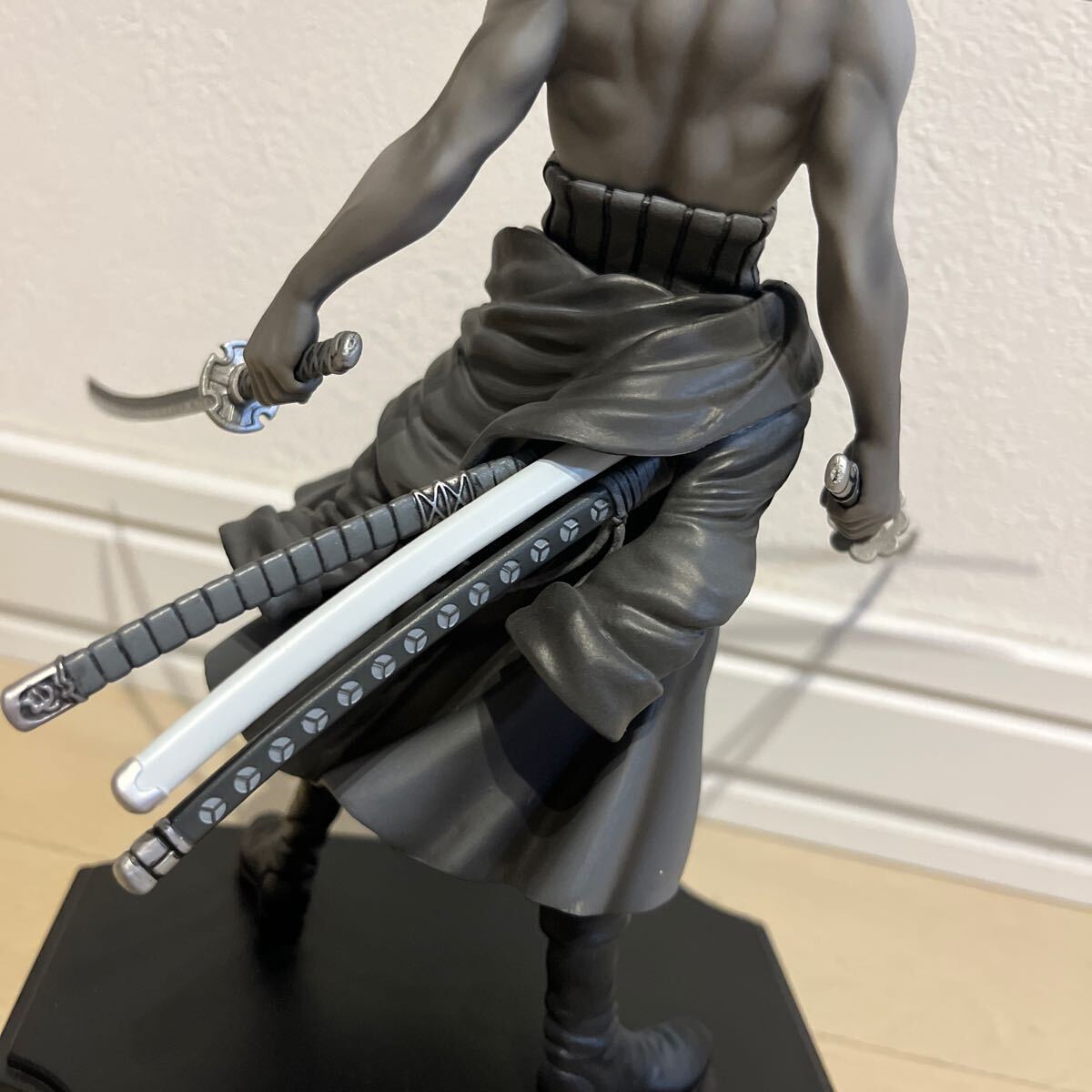 ONE PIECE ゾロ　剣士編　ラストワン　フィギュア　箱無(wú)し！現(xiàn)狀にて。一番くじ