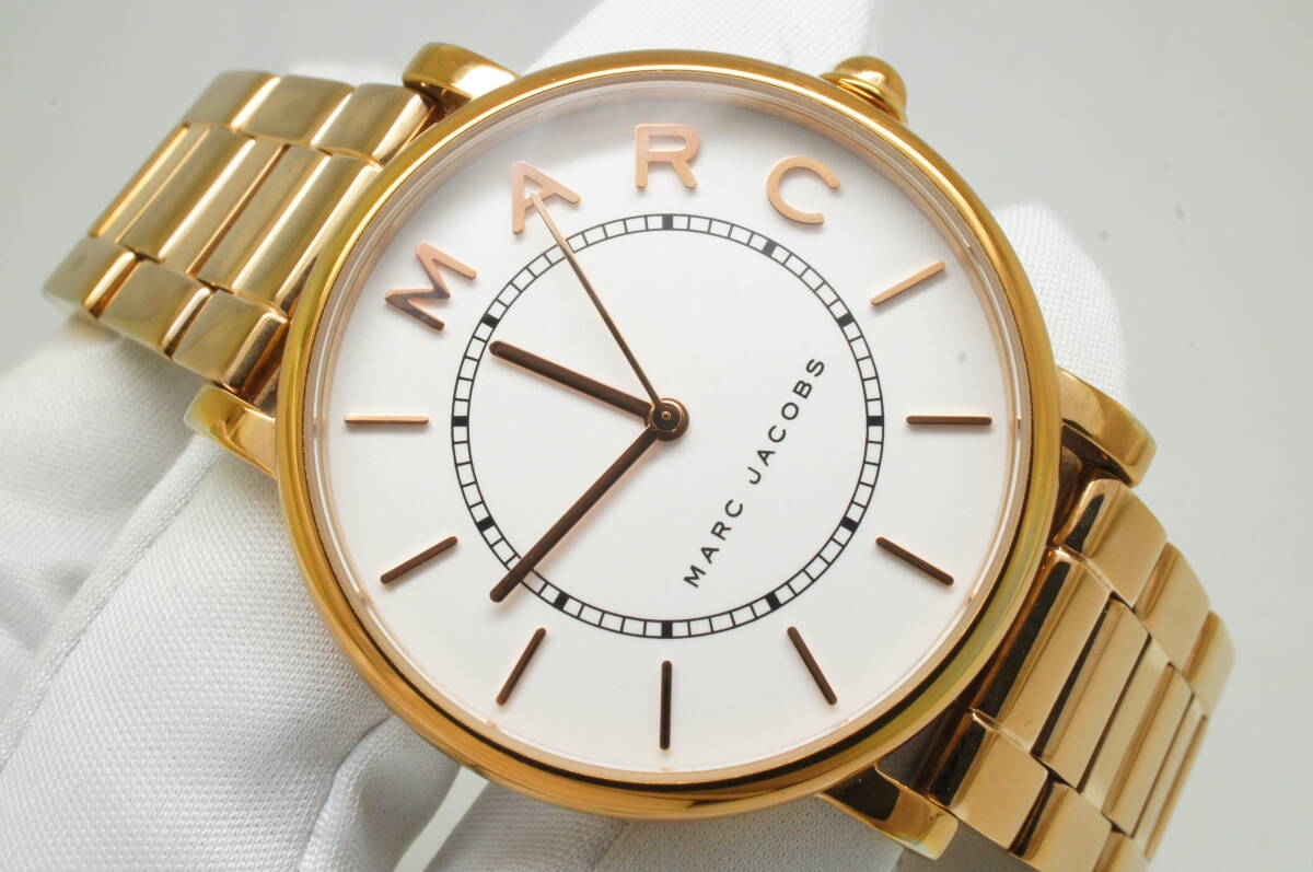 W11●作動良好 箱付 MARC JACOBS マークジェイコブス MJ3523 ラウンドケース型 メンズ腕時計 ゴールド金 お灑落 クォーツ