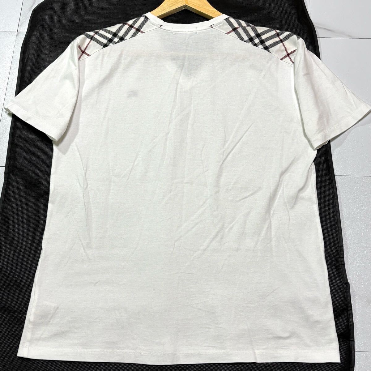  прекрасный товар / L размер BURBERRY BLACK LABEL Burberry Black Label футболка короткий рукав плечо noba проверка шланг Logo вышивка белый 3 размер 