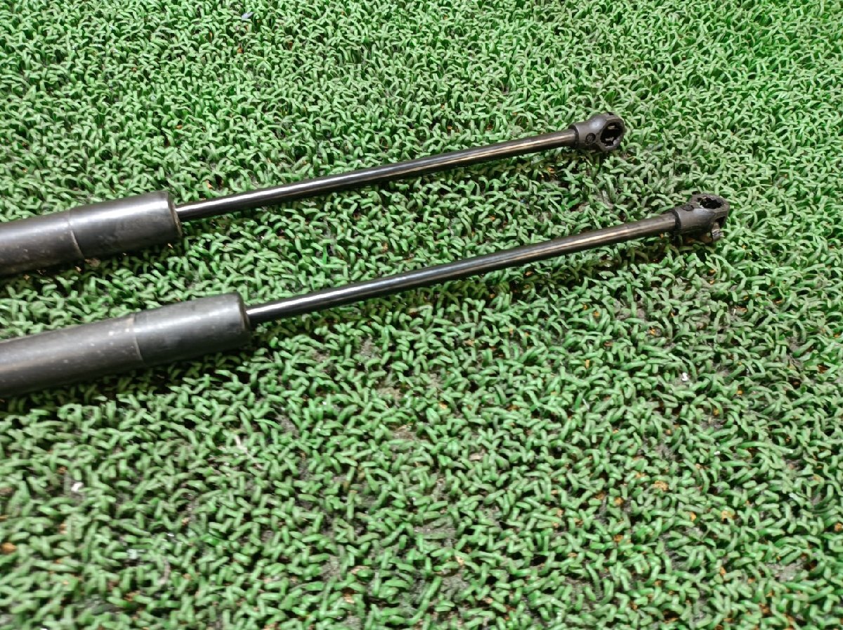 プジョー リアゲートダンパー 308 ABA-T75F02, 2013 #hyj NSP146012_画像2