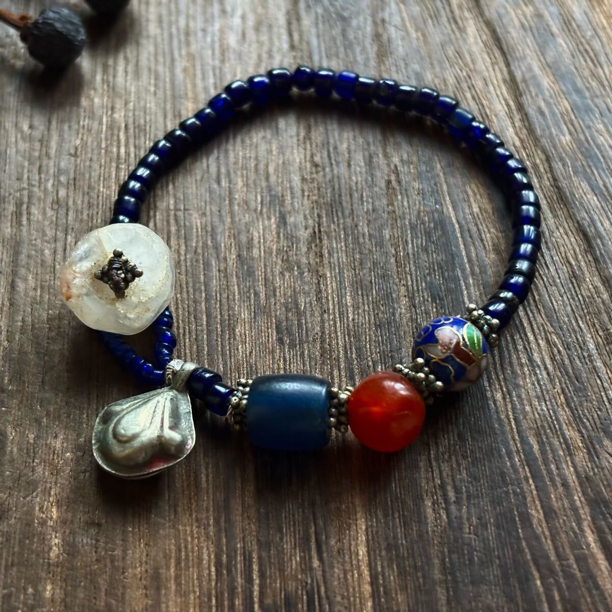 Мали вместе мир страна . земля старый плата crystal Java . земля старый плата машина ne Lien 7 сокровищ . бисер naga группа .. бисер kchi группа очарование браслет Мали вместе мир страна . земля старый плата crystal Java . земля старый плата машина ne Lien 7 сокровищ . бисер naga группа .. бисер kchi группа очарование браслет