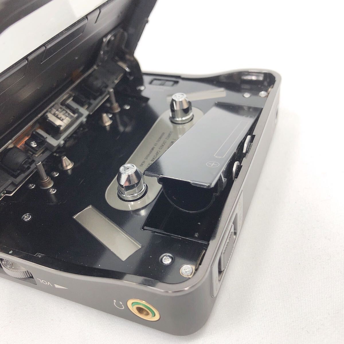  редкий SONY WM-DD9 DD QUARTZ Walkman кассетная магнитола 1989 год WALKMAN Sony батарейка BOX жидкость утечка нет электризация проверка settled Junk R звезда 0501*