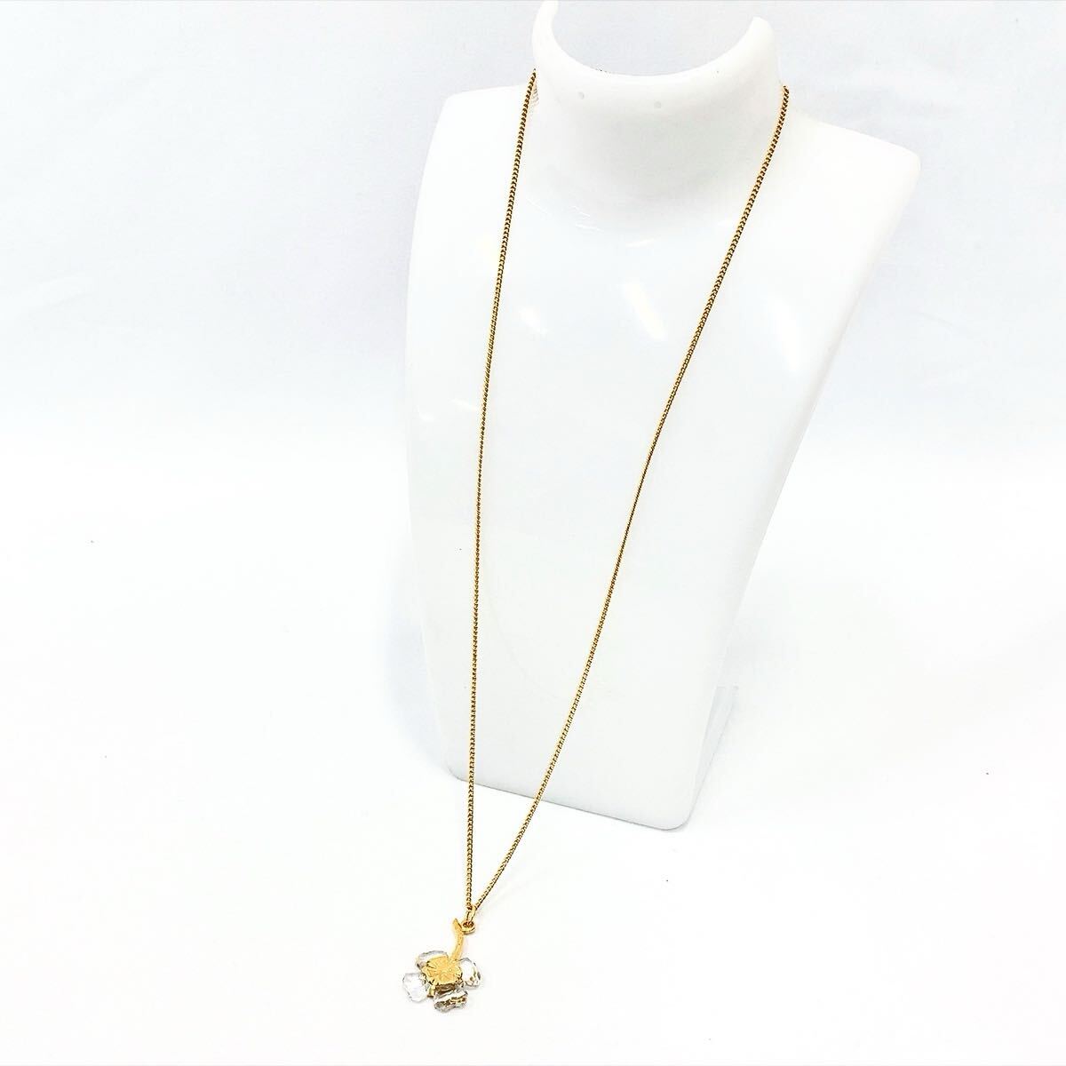 正規(guī)品　美品　SWAROVSKI スワロフスキー クローバー 四葉 ネックレス 長さ約53cm トップ:縦32mm 橫19mm 約7g アクセサリー R尼0521