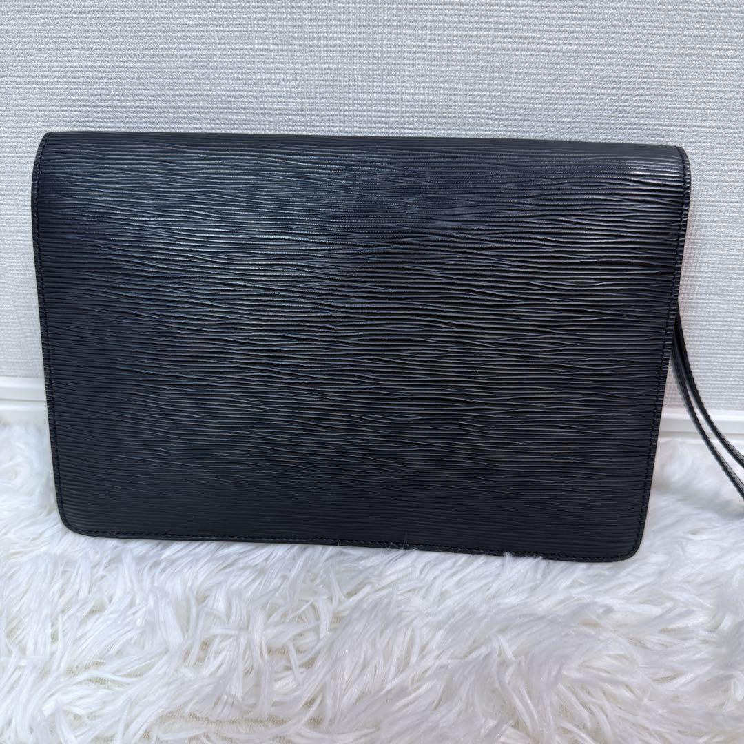 LOUIS VUITTON ルイヴィトン エピ ポシェット セリエ ドラゴンヌ M52612 クラッチバッグ セカンドバッグ
