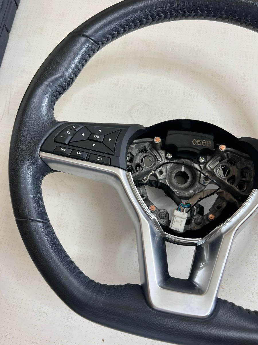 item_image_3