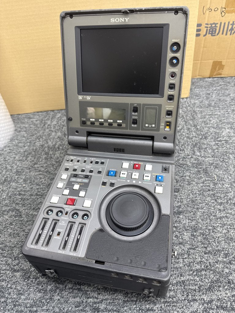 【183292】SONY ソニー DVCAMレコーダー DSR-70A ポータブルレコーダー ジャンク 現(xiàn)狀品 部品取りなどに