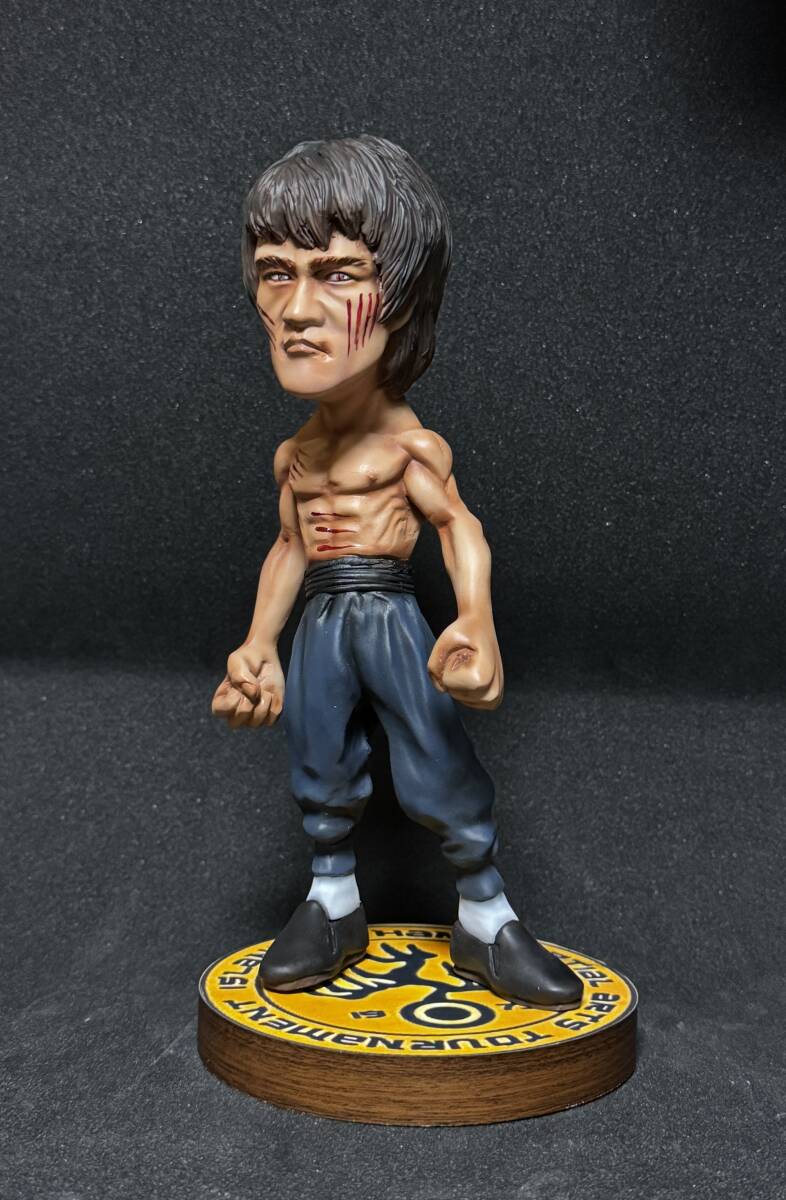 デフォルメフィギュア完成品　燃えよドラゴン　ブルース?リー