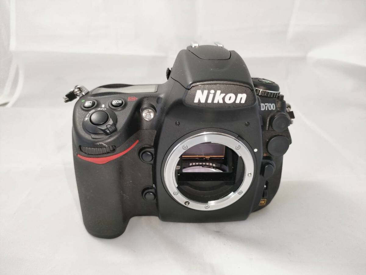Nikon D700 ニコン デジタル一眼レフカメラ ボデ?！ˉ啸氓匹戛`　チャージャー付き
