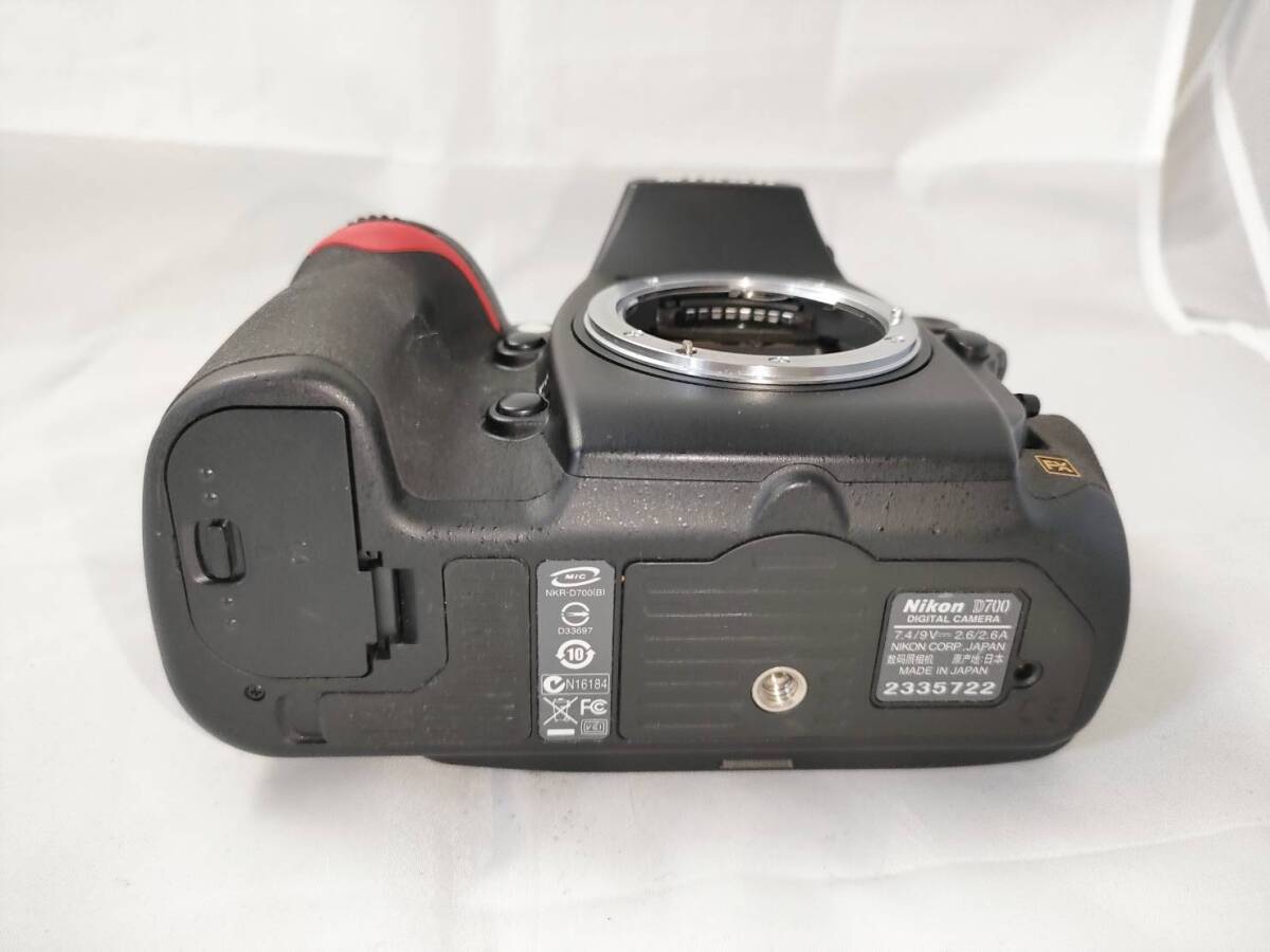 Nikon D700 ニコン デジタル一眼レフカメラ ボデ?！ˉ啸氓匹戛`　チャージャー付き