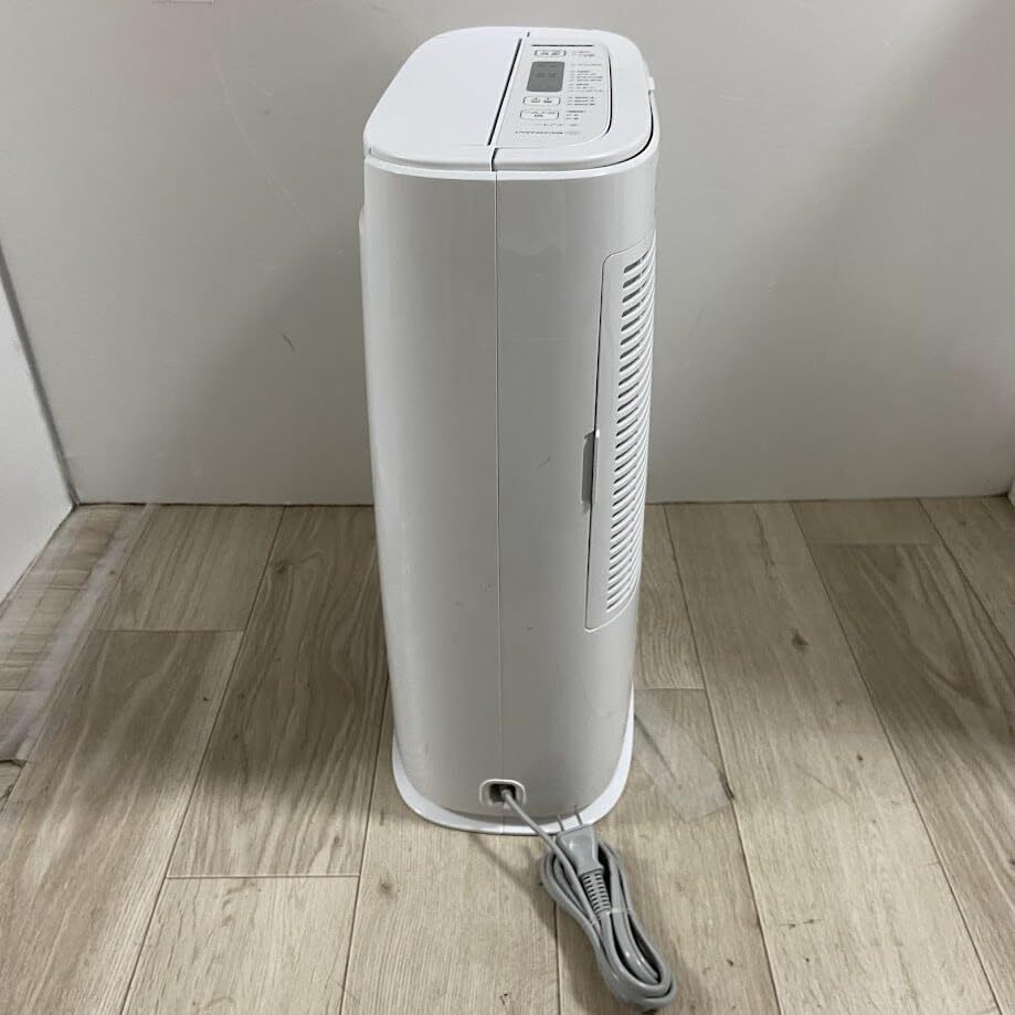 【AJ】Panasonic F-YZUX60-S 衣類(lèi)干燥除濕機(jī) ナノイー搭載 デシカント方式 ~14畳 シルバー 0608-B08YYLXRJ6-3300-13800 ★