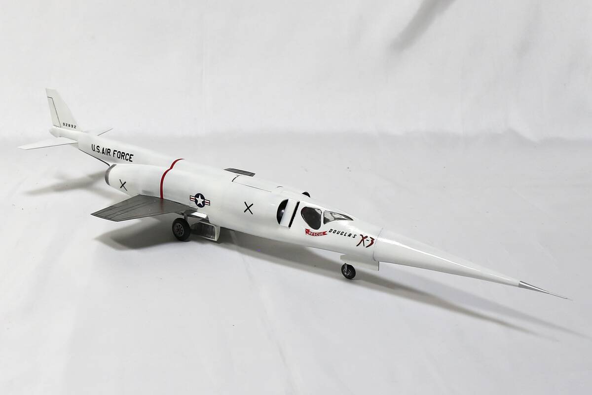 * конечный продукт * Lindberg 1/48da стакан X3 стойка let супер звук скорость эксперимент машина 