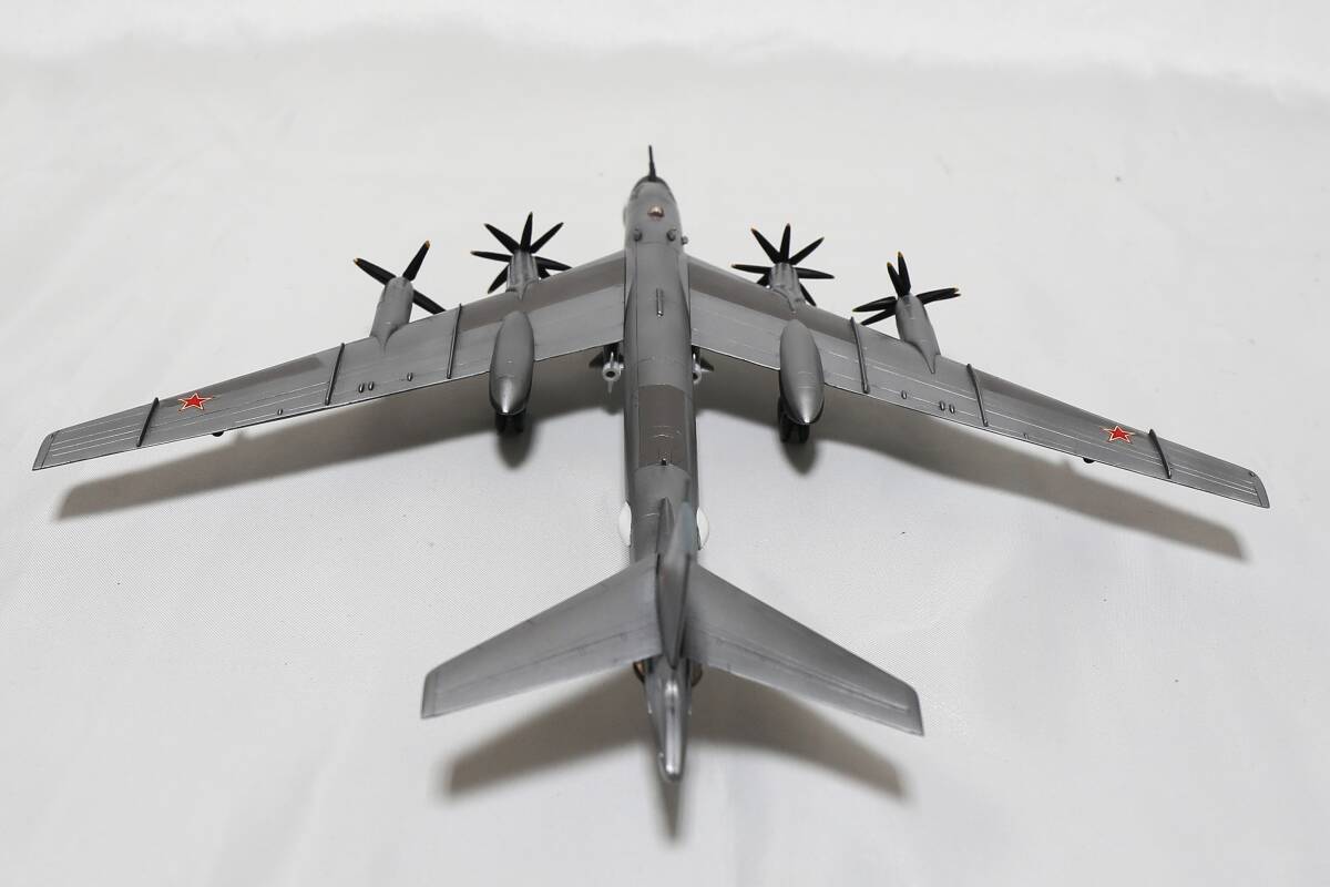 * конечный продукт * Dragon 1/200tsupo зеркальный Tu-95 Bear -G