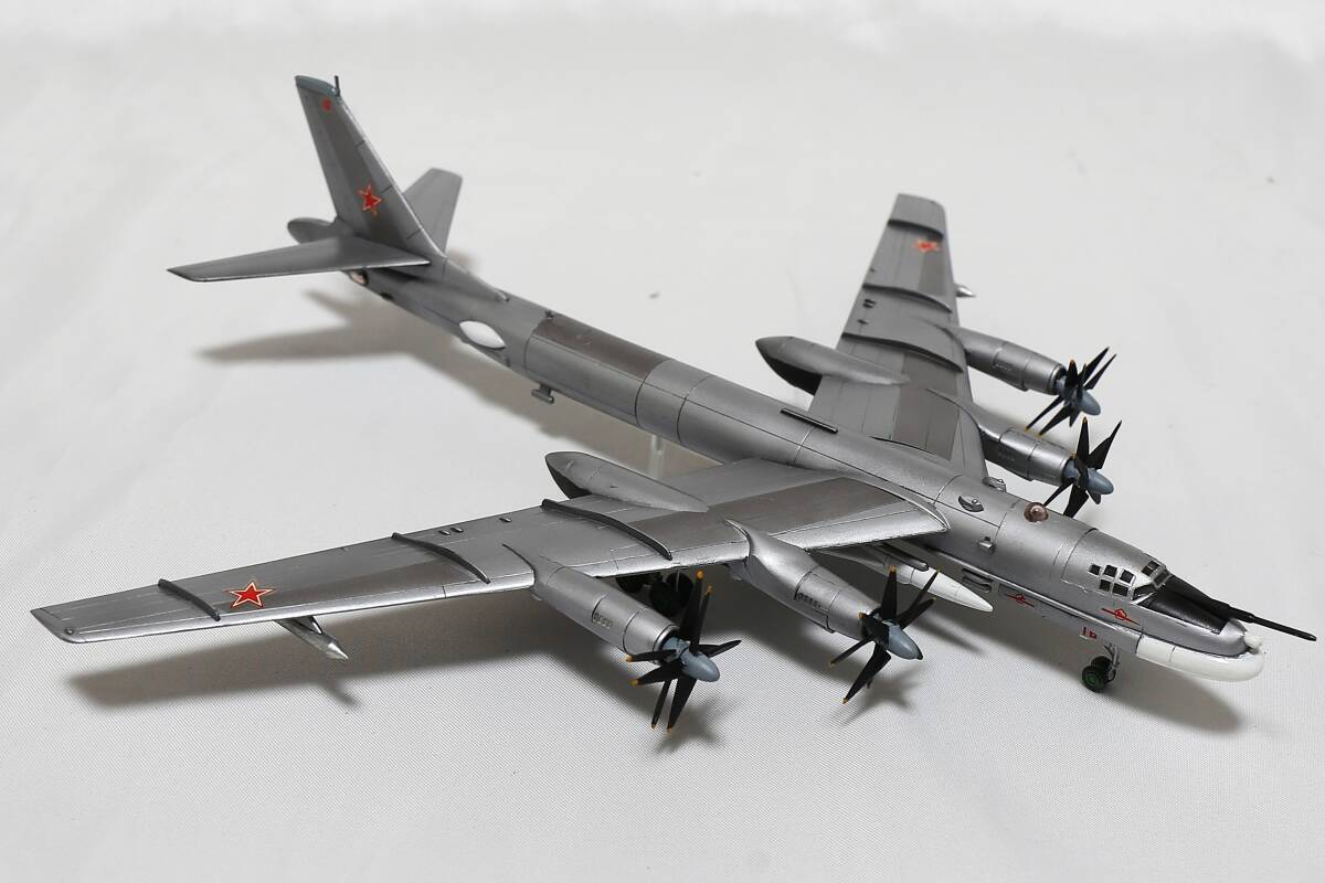 * конечный продукт * Dragon 1/200tsupo зеркальный Tu-95 Bear -G