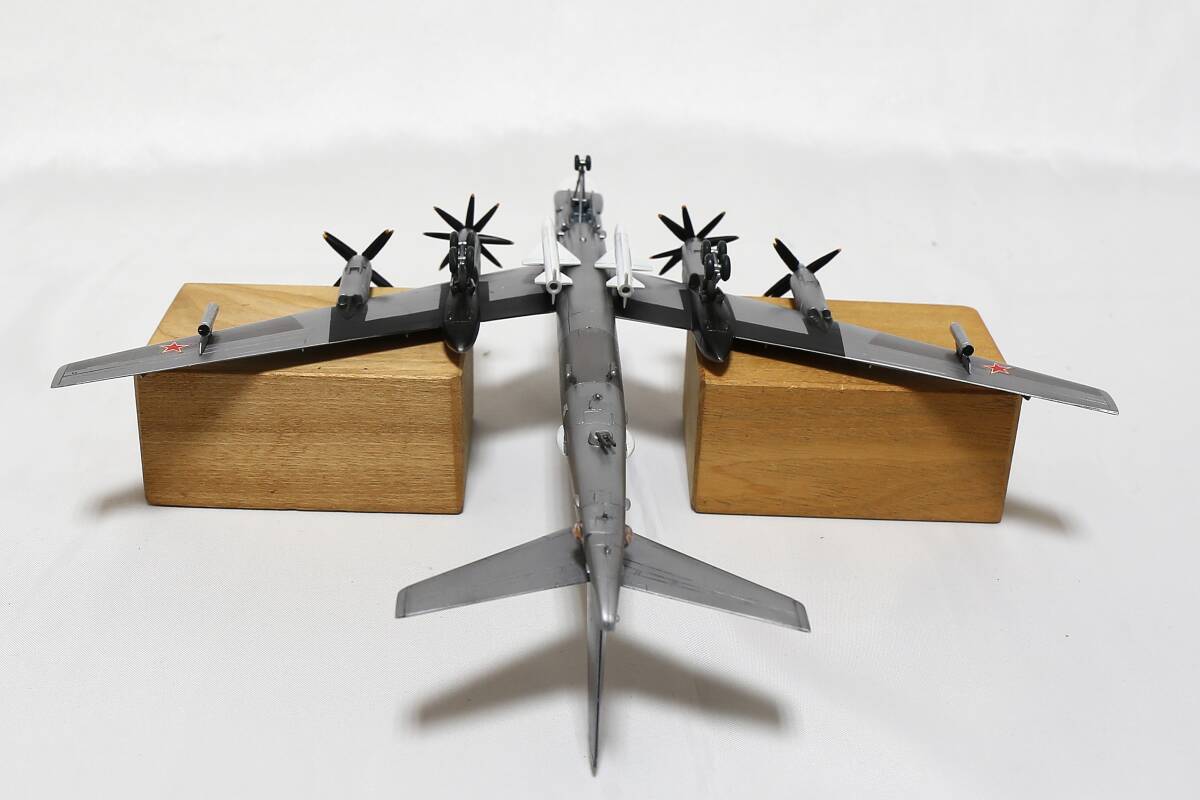 * конечный продукт * Dragon 1/200tsupo зеркальный Tu-95 Bear -G