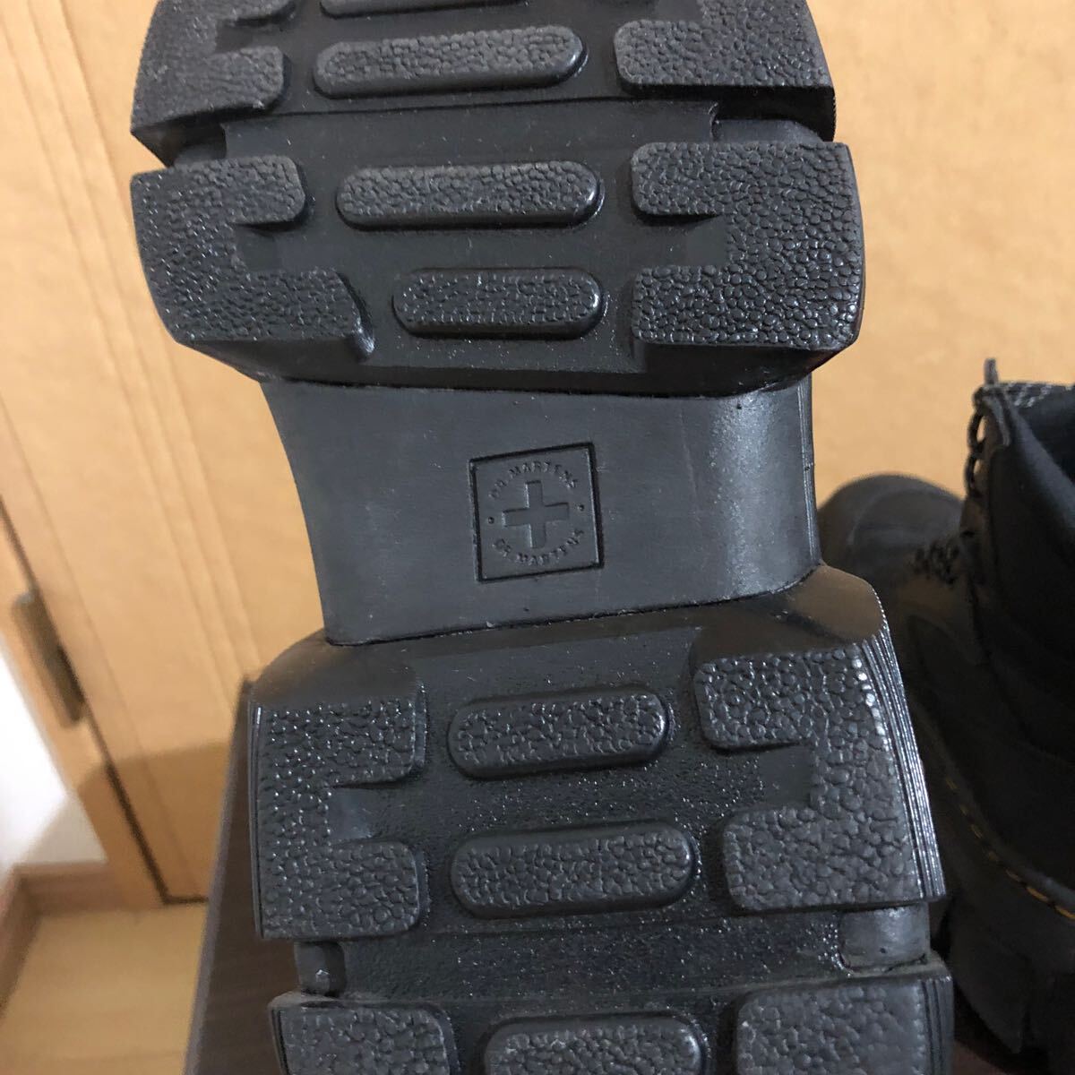 【使用極少☆美品】ドクターマーチン UK6 US7 約24.5㎝ ブーツ DMXL UTILITY ユーティリティ厚底 ブラック【Dr.Martens】_画像6