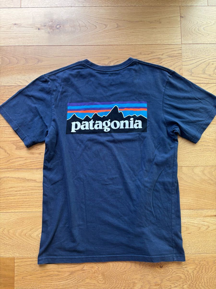 patagonia パタゴニア Tシャツ 半袖 古著 ネイビー S　プリントTシャツ