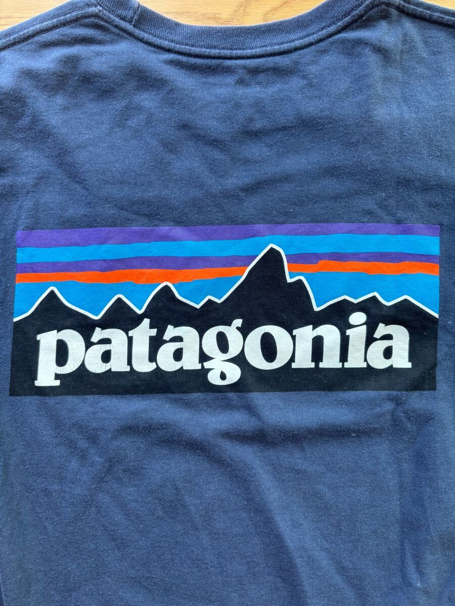 patagonia パタゴニア Tシャツ 半袖 古著 ネイビー S　プリントTシャツ