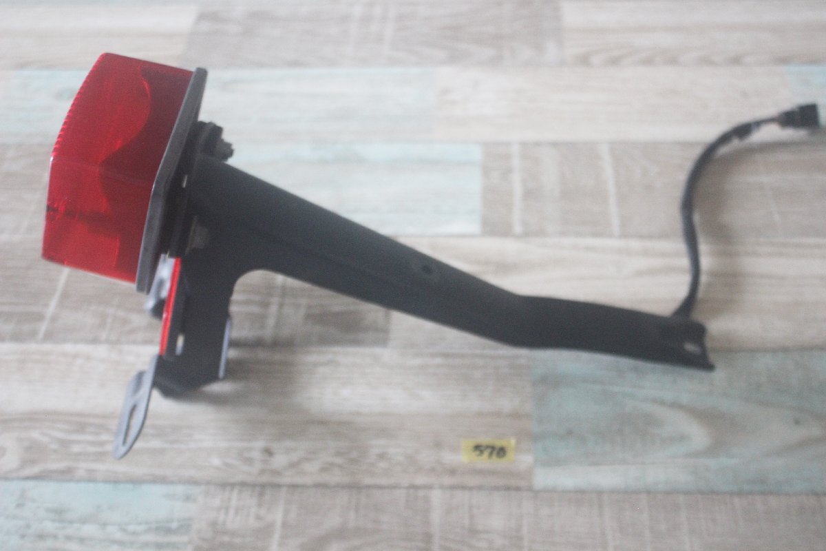 カワサキ　250ＴＲ　純正　テールランプ