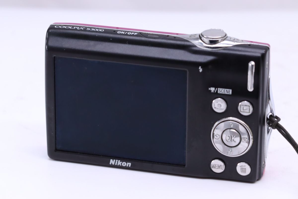 ★極上美品★ ニコン Nikon COOLPIX S3000 コンパクトデジタルカメラ #w61