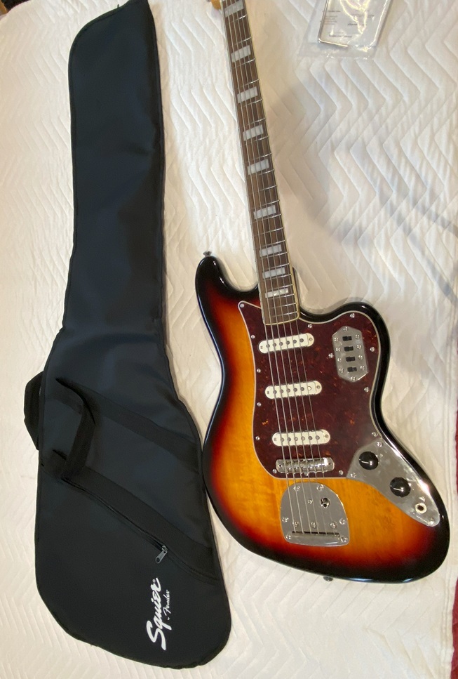 SQUIER ( スクワイヤ ) / Classic Vibe Bass VI　ギター感覚で弾ける6弦ベースです　1000円スタートです
