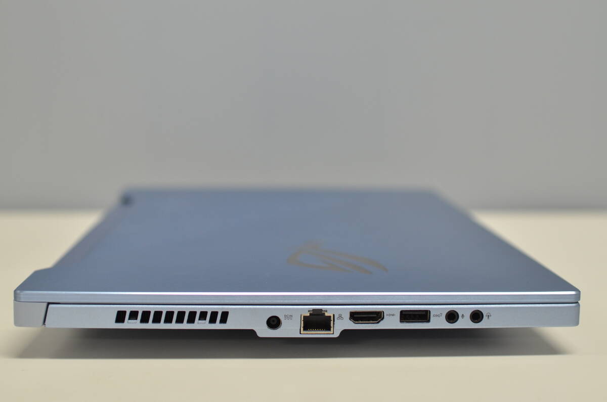 中古ノートPC ASUS Zephyrus S GV502 Core i7-9795H 512GB高速SSD搭載、GeForce RTX 2060搭載、メモリー32GB、有線?無(wú)線?Bluetooth搭載