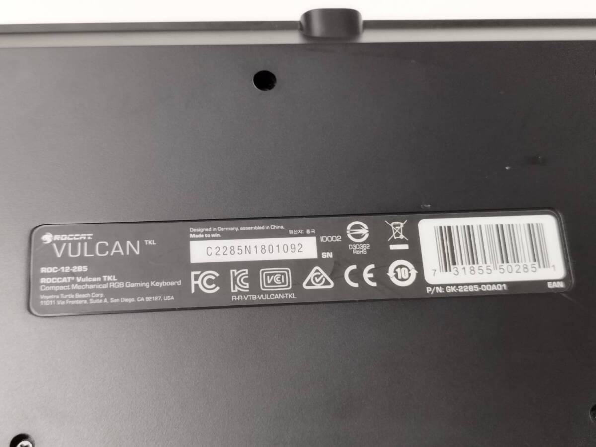 ROCCAT VULCAN ゲーミングキーボード/ROC-12-285/赤軸_画像7