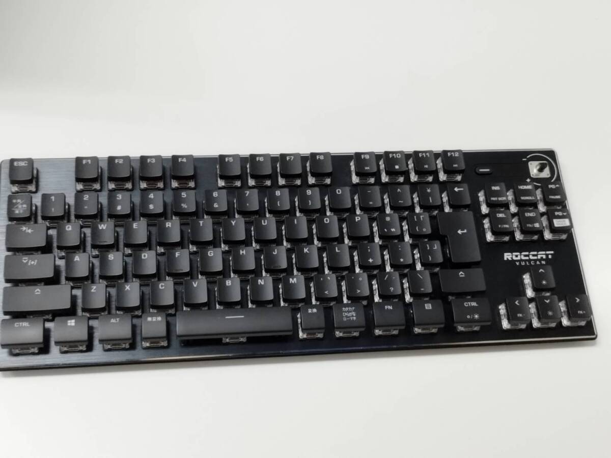 ROCCAT VULCAN ゲーミングキーボード/ROC-12-285/赤軸_画像2