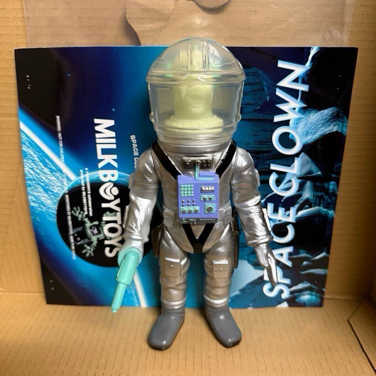 限定品 milkboytoys 山吉屋 space clown 蓄光 itbear swimmydesignlab punkdrunkers blackpearls mintcarbonara ペニー penny ソフビ
