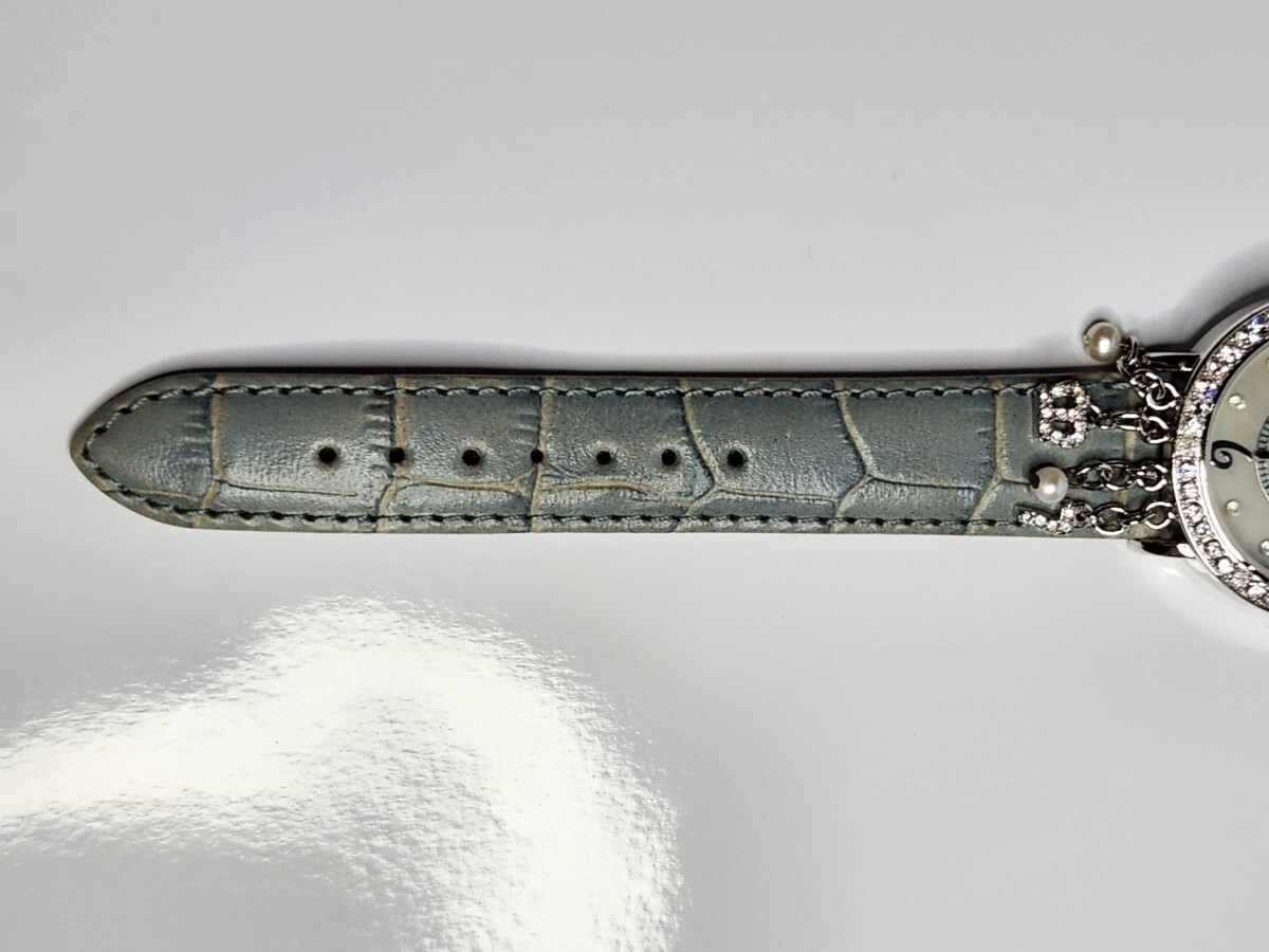 V новый товар не использовался /VEXCEL / Swarovski женские наручные часы часы 3 стрелки кварц White Butterfly . циферблат ювелирные изделия циркон натуральная кожа ремень