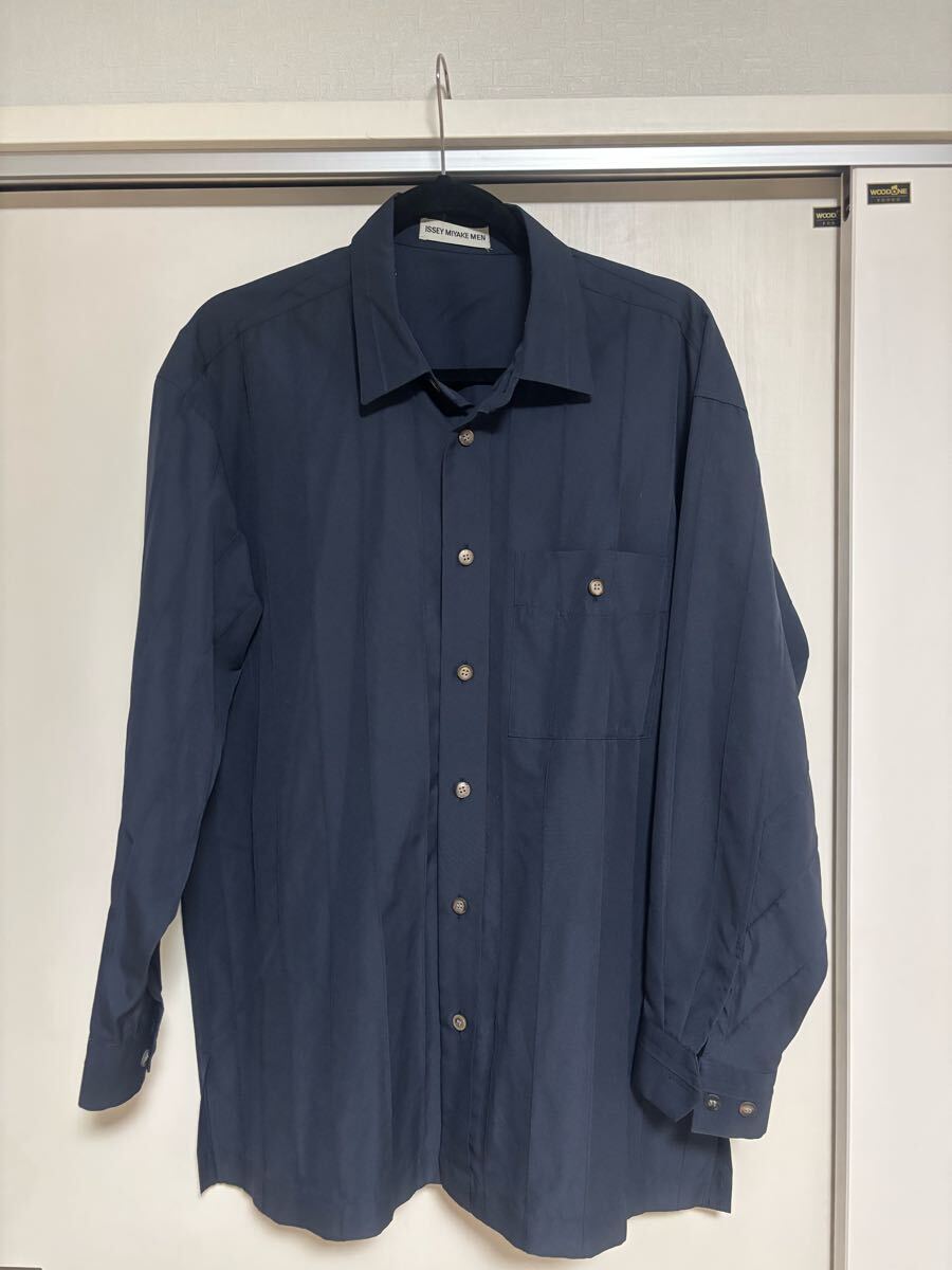 ISSEY MIYAKE MEN ／（イッセイミヤケ　メン）シャツ