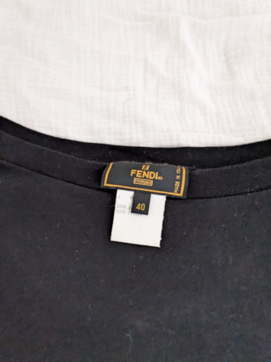 FENDI ボートネック　 Tシャツ　 半袖Tシャツ 綿100 ブラック　フェンディ
