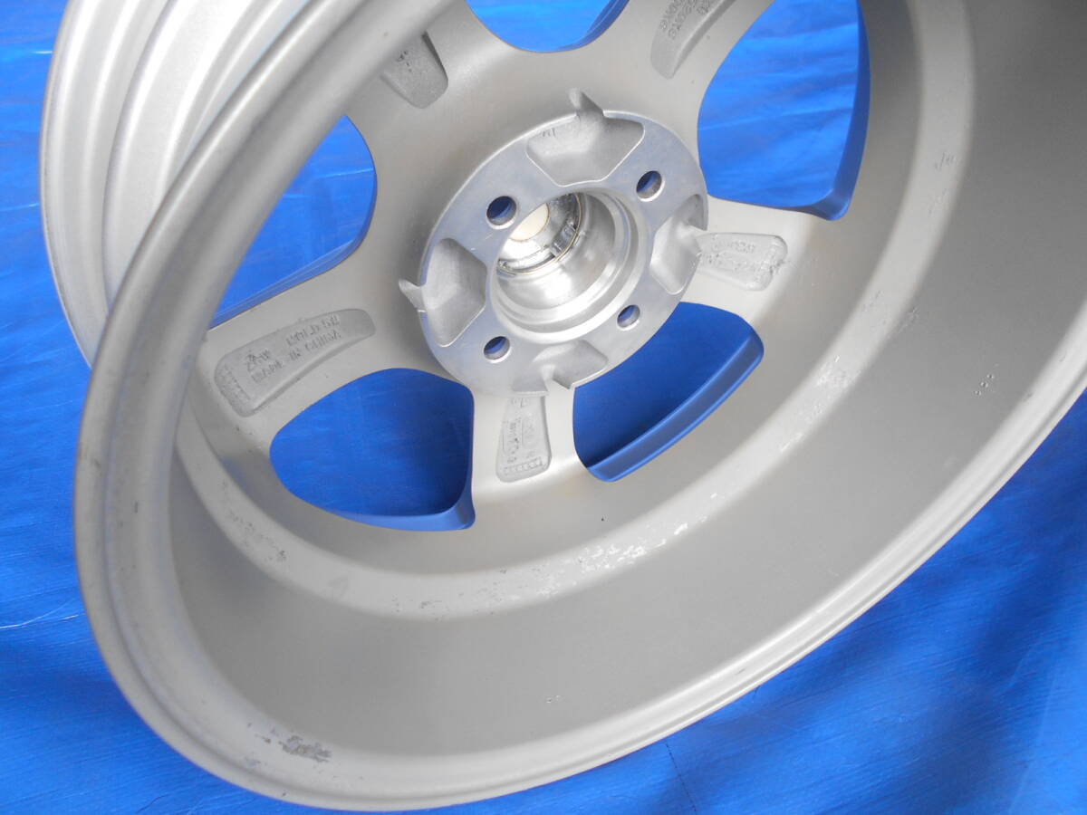 item_image_10