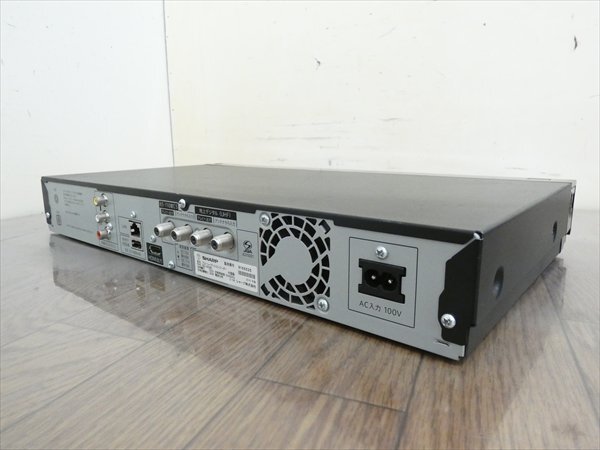 500GB☆16年☆シャープ/SHARP/AQUOS☆HDD/BDレコーダー☆BD-W580☆リモコン付☆2番組同時録畫☆3D対応機 管SA8057