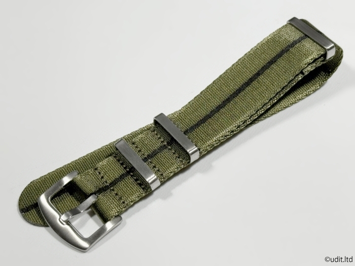 ラグ幅22ｍｍ 高品質(zhì) NATOストラップ 腕時計ベルト グリーン ブラック ストライプ ナイロンファブリック 時計用バンド