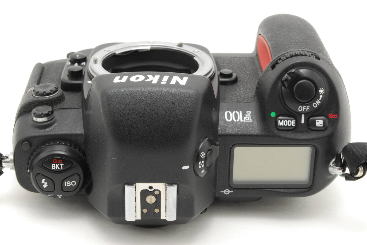 Nikon F100 LENDS AF NIKKOR 28-105mm f/3.5-4.5 Dフード(HB-18)付 #4572