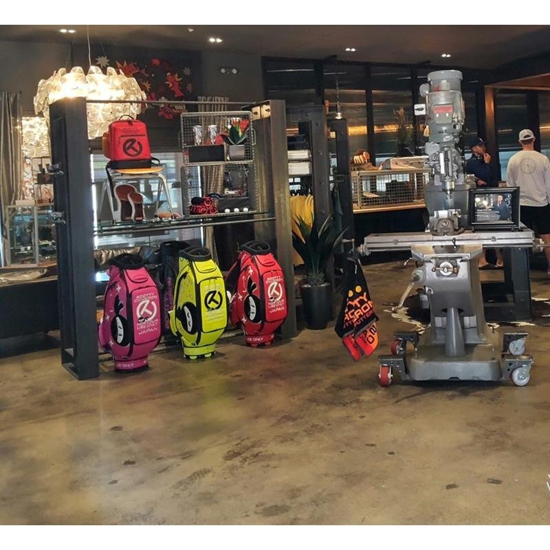 スコッティ キャメロン タイトリスト PRO V1 ボール x2個 カリフォルニア ギャラリー 限定品 Cameron